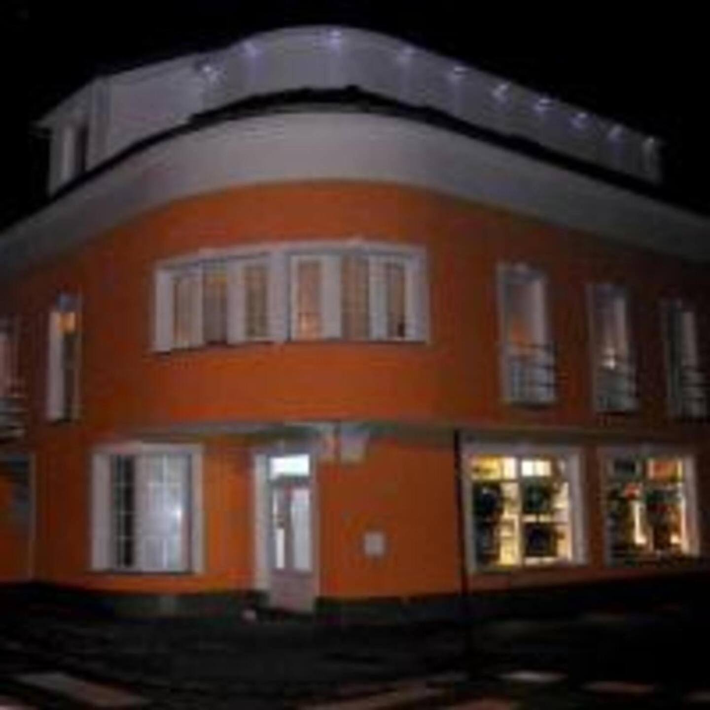 Villa Lucia - Apartments&Rooms Славонски брод Екстериор снимка